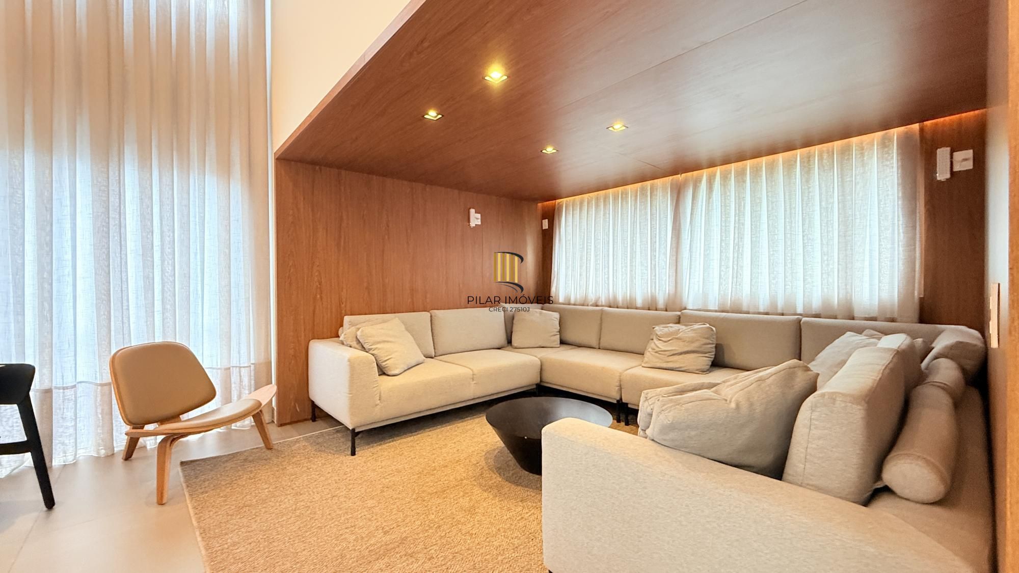 APARTAMENTO 115m2 com 3 DORMITÓRIOS, 1 SUÍTE MASTER E 2 AMERICANAS