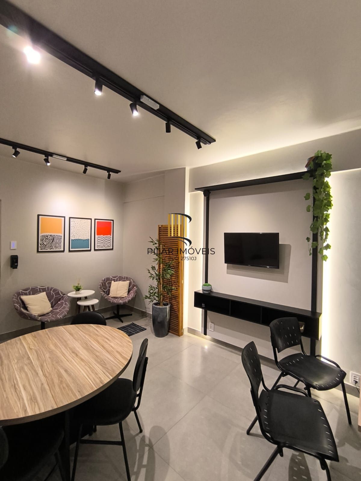 Sala Comercial com vista para o Guaíba
