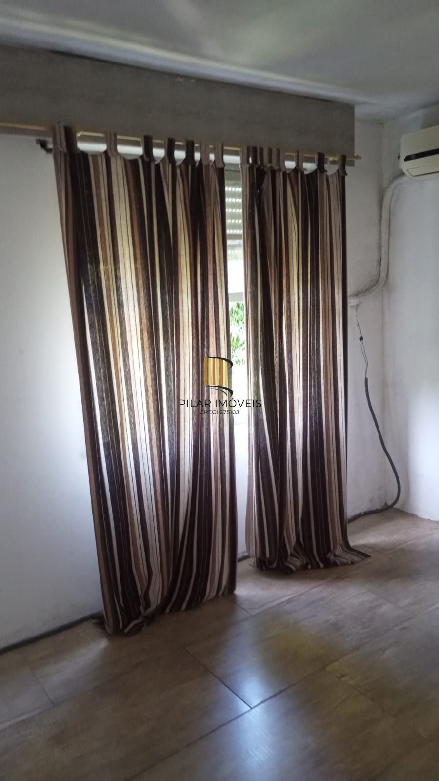 Apartamento dois dormitórios,  próximo ao Barra Shopping Sul.