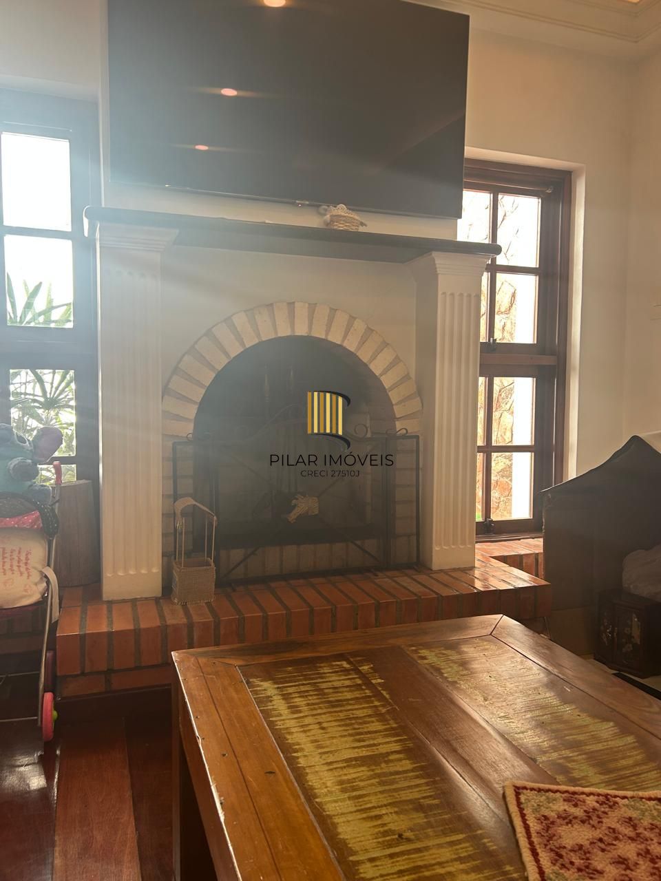 CASA -4 DORM. -com 2 suítes - 3 BOX- 297,18 m² - MENINO DEUS