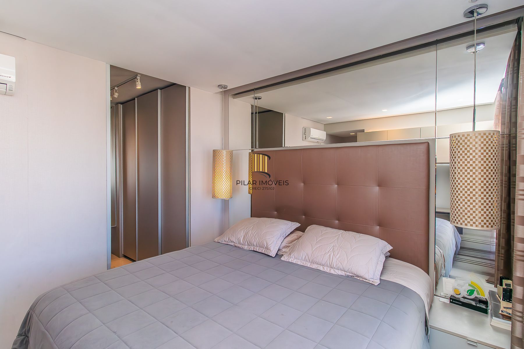 Apartamento 3 suítes 3 vagas no Moinhos
