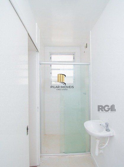 APARTAMENTO  JK -  1 dormitório - 22,00 m² - MENINO DEUS