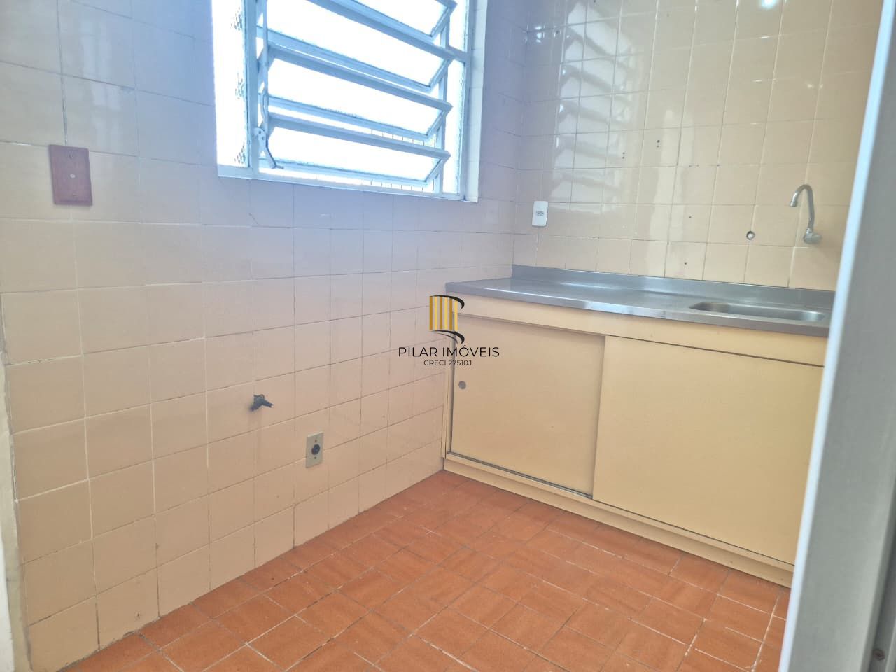 1 Dormitório, próximo ao Barra