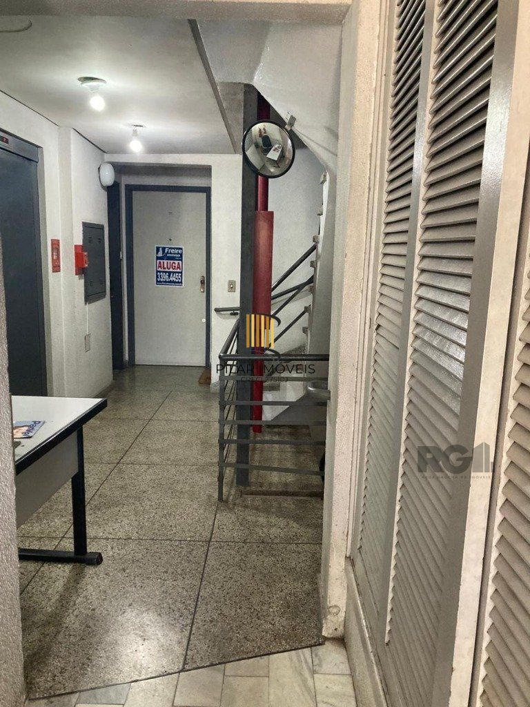 SALA - 41,00 m² - PRAIA DE BELAS