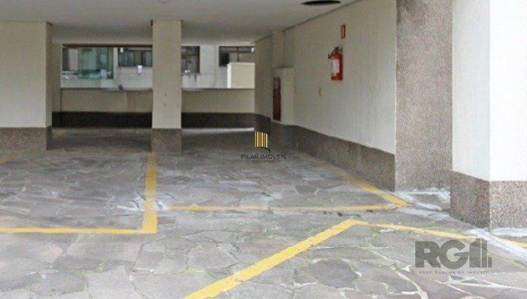 APARTAMENTO - 2 DORM . 1 VAGA - 58,00 m² - MENINO DEUS