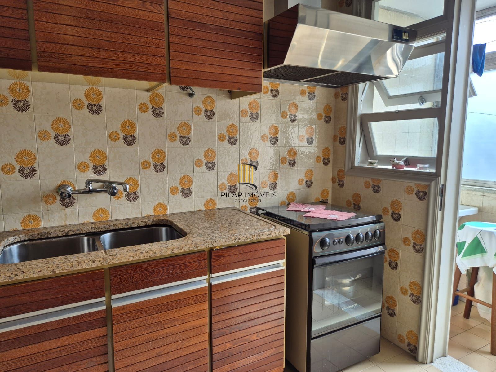 1 Dormitório, desocupado.