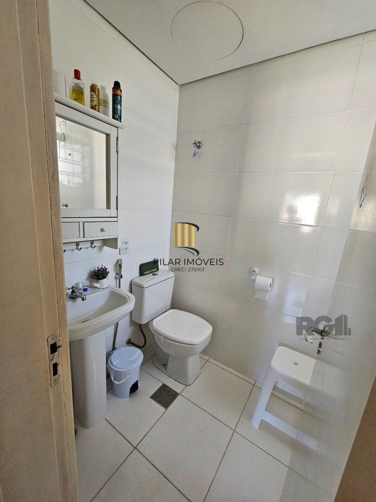 Apto 2 dorm com vaga no Morro Santana