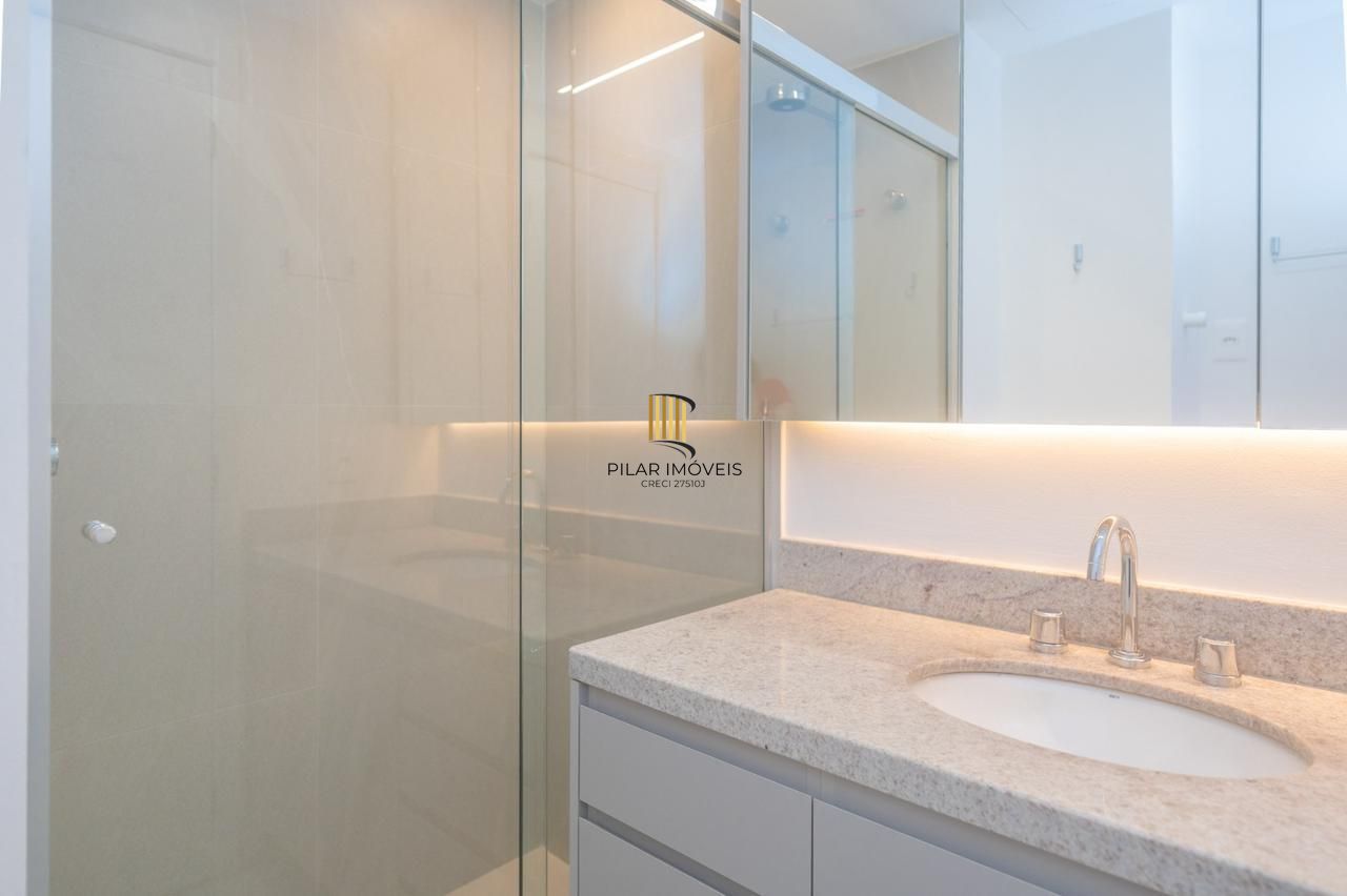 Apartamento tipo Stúdio, um dormitório em frente à Rendenção