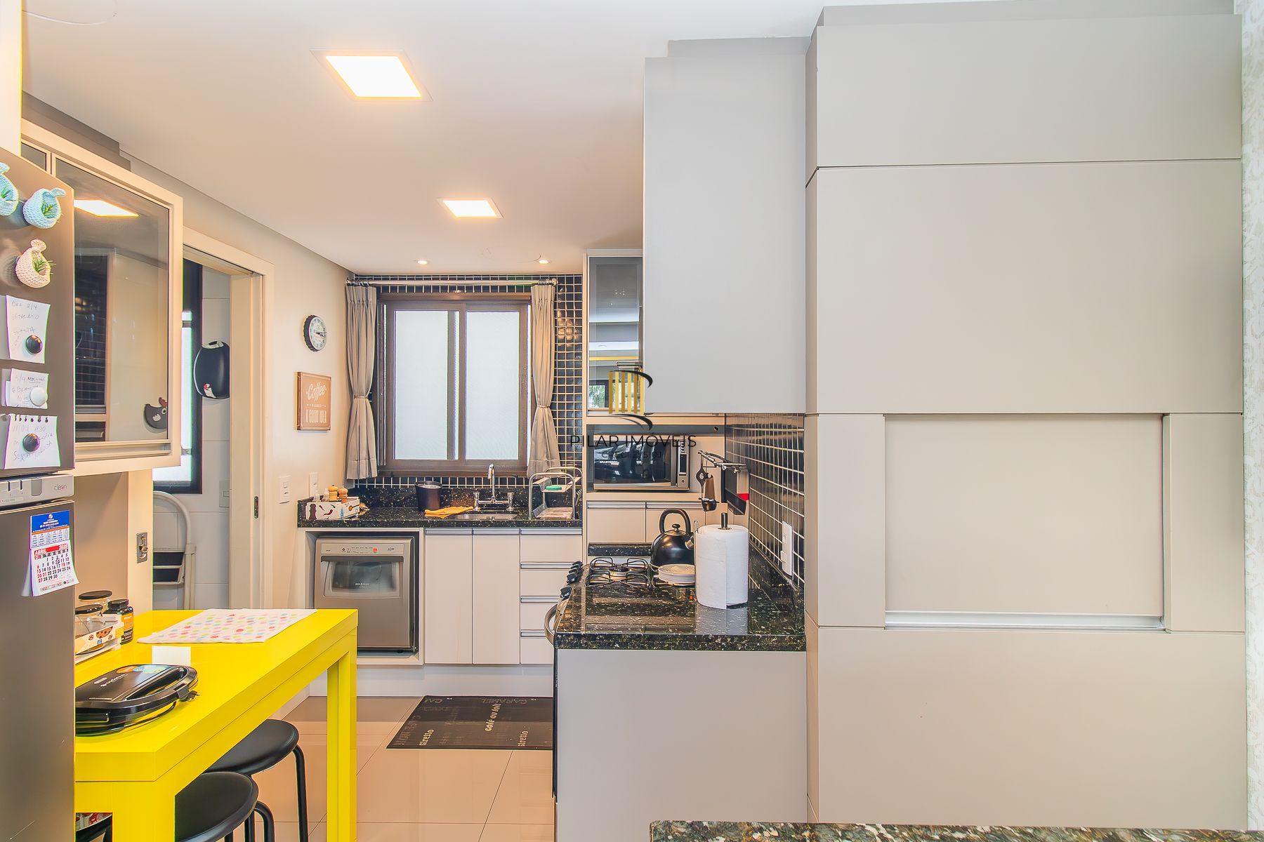 3 Dormitórios com suíte e infra completa
