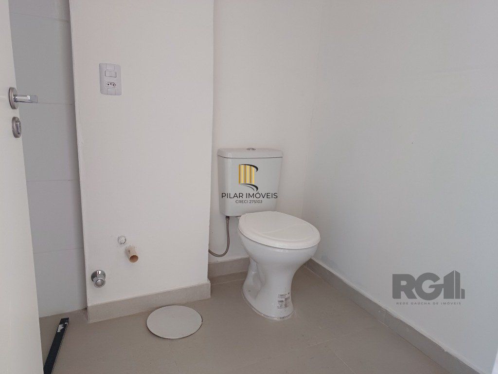 Sala desocupada, reformada