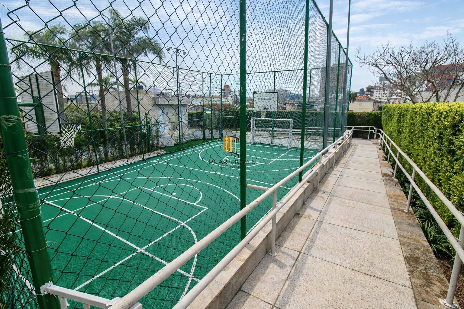 3 suítes 2 vagas Menino Deus