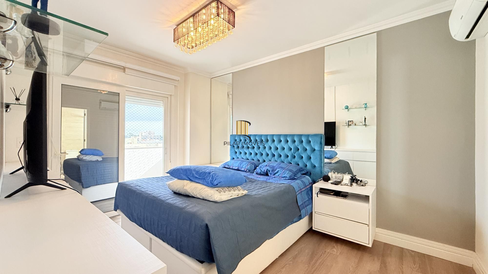 Excelente apartamento amplo com 2 dormitórios, 2 suítes mais dependência de empregada ou gabinete ou 3º dormitório
