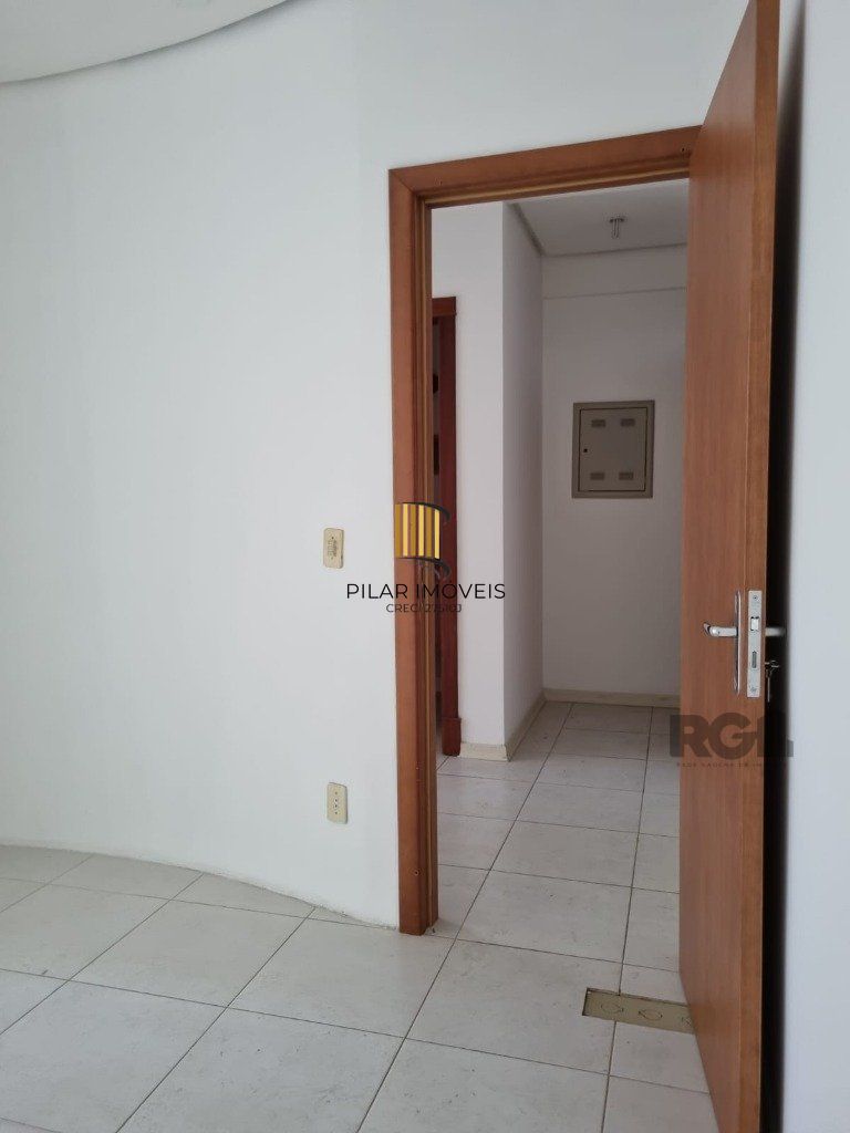 Sala com 2 ambientes e vaga