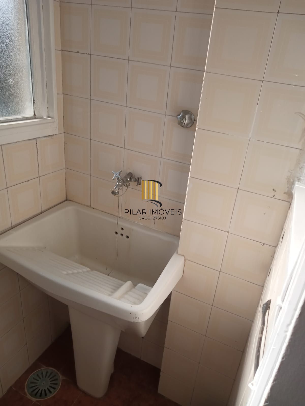 Apartamento um dormitório, panorâmico e próximo a URGS