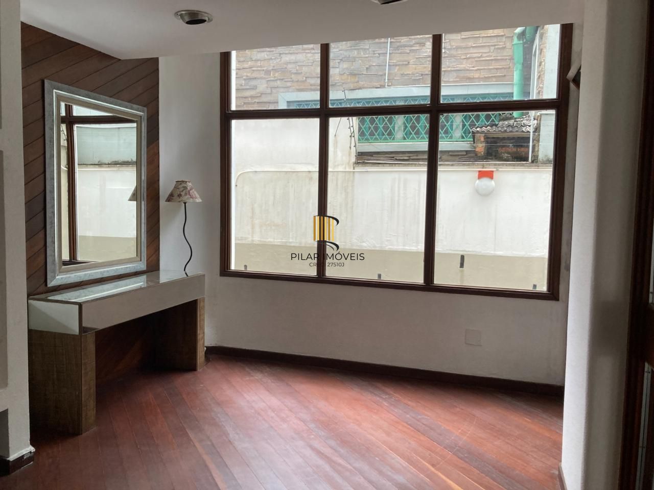 Apartamento 3 dormitórios de 93,97m² com elevador no bairro Moinhos de Vento.