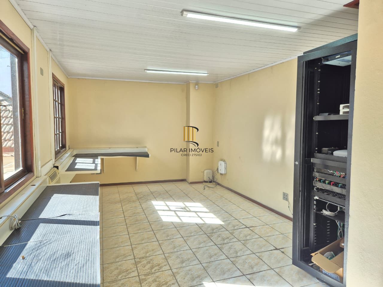 Casa comercial e ou residencial