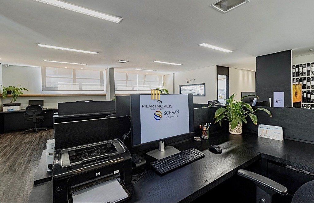 Sala comercial 2 vagas 227m² Menino Deus