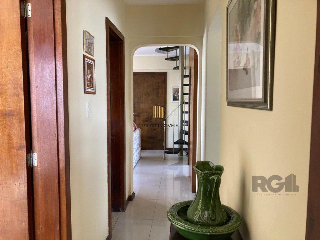APARTAMENTO COBERTURA - 3 doms. 1 vaga - 166,09 - m² - MENINO DEUS