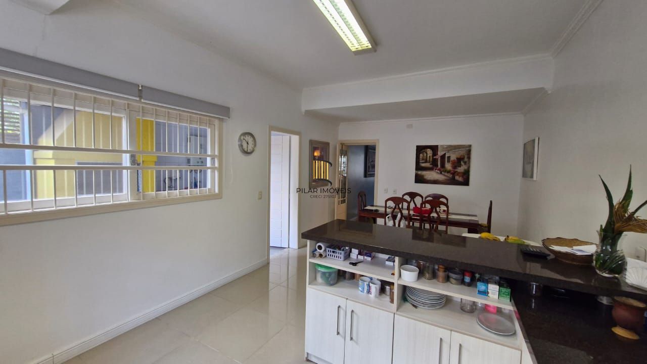Casa em Condomínio Fechado com 163 m² de área útil, portaria 24 h e todo conforto de morar na hípica