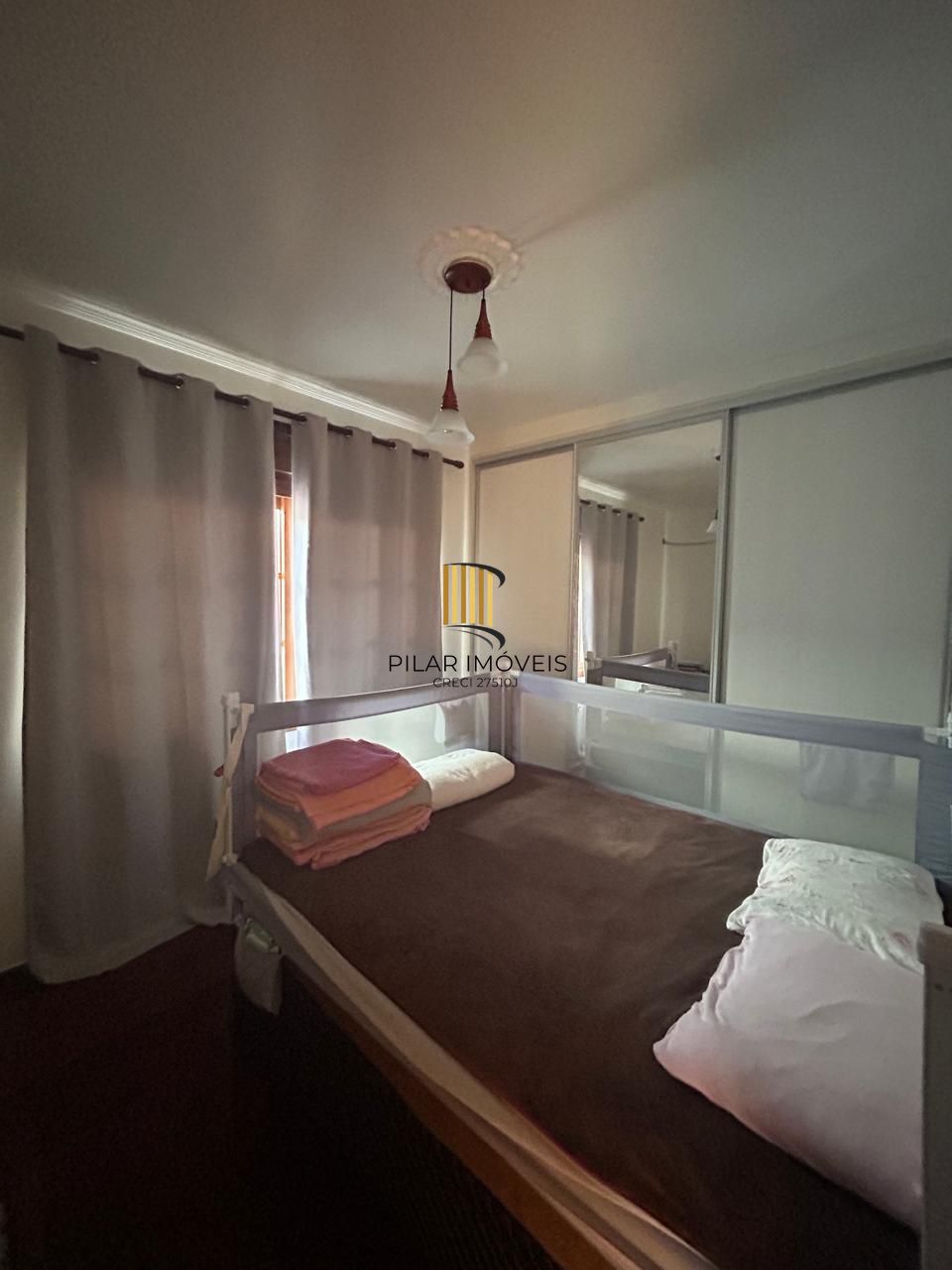 CASA -4 DORM. -com 2 suítes - 3 BOX- 297,18 m² - MENINO DEUS