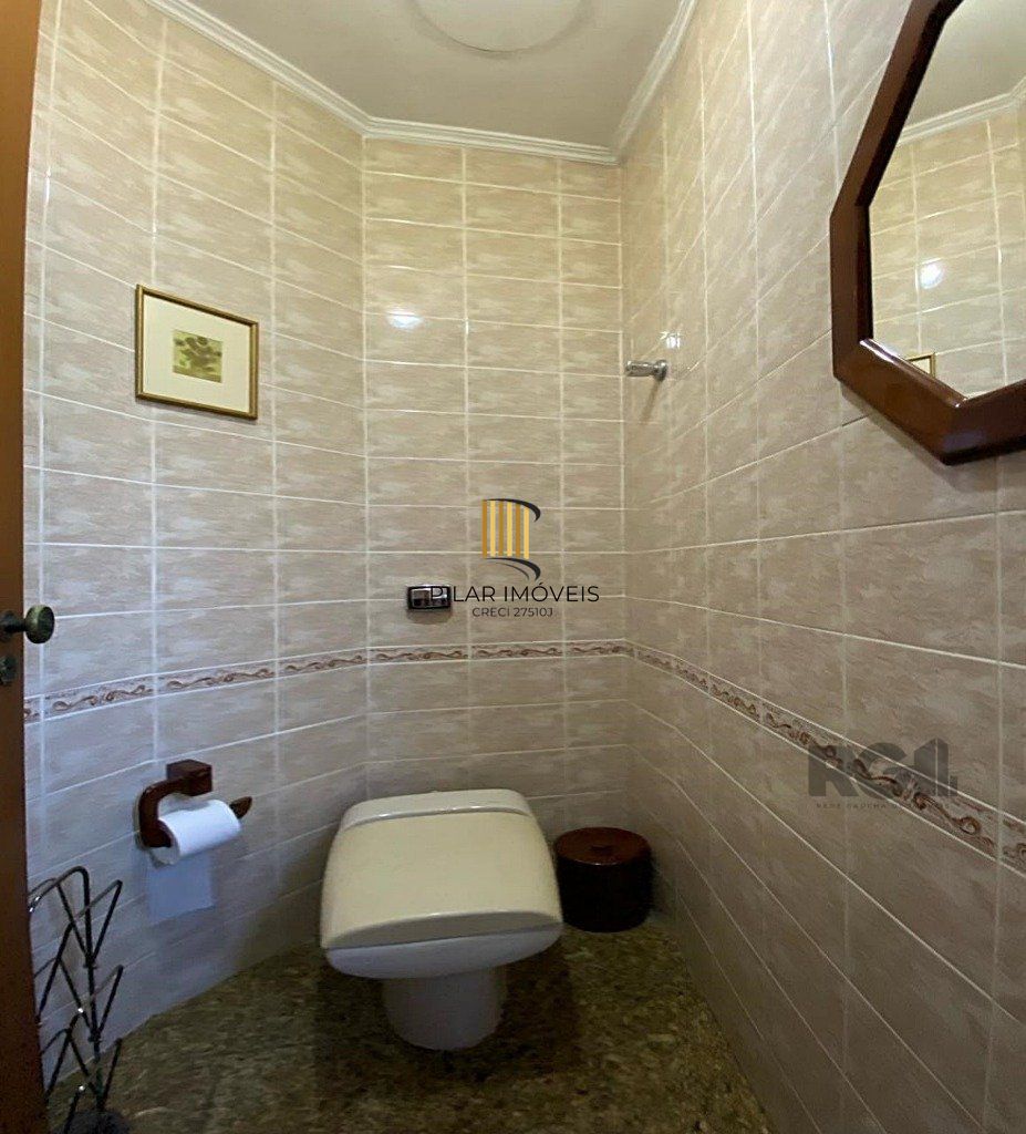 CASA - 4 dorms. -  3 vagas - 254,79 m² - SANTA TEREZA