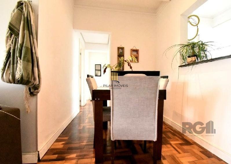  APARTAMENTO 3 DORMITÓRIOS, 72 MTS PRIVATIVOS  BAIRRO MENINO DEUS