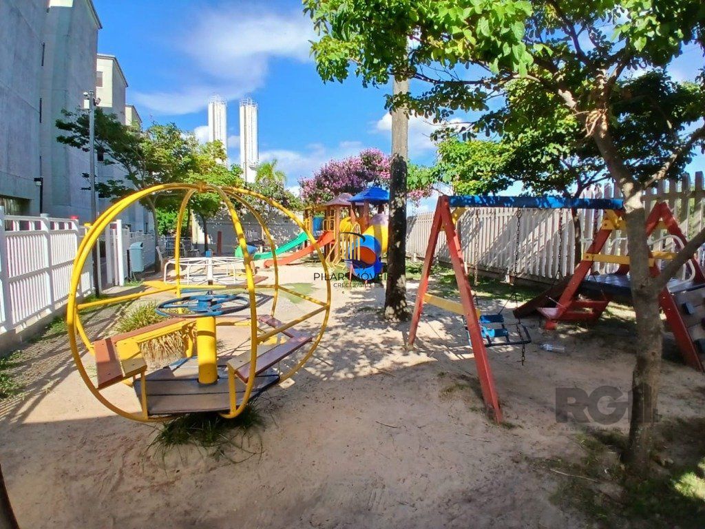 Apartamento 2 dormitórios no bairro Cavalhada