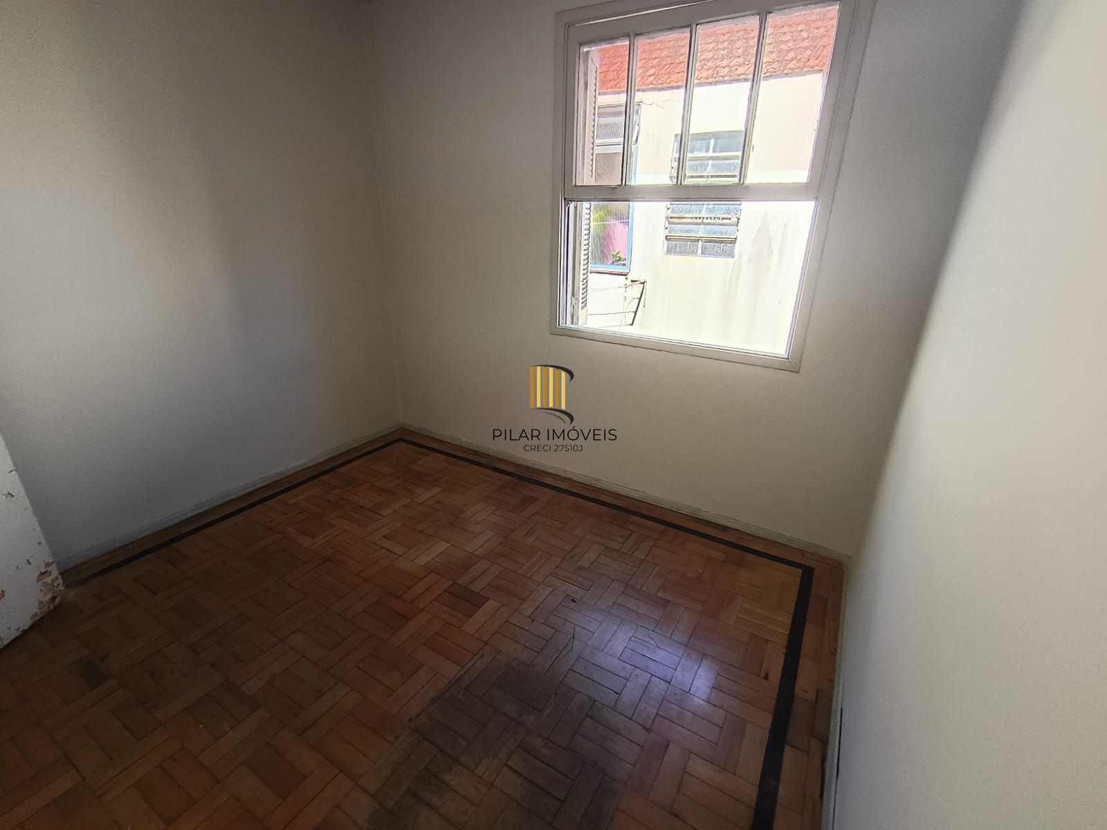 Apartamento 2 dormitórios- Menino Deus.