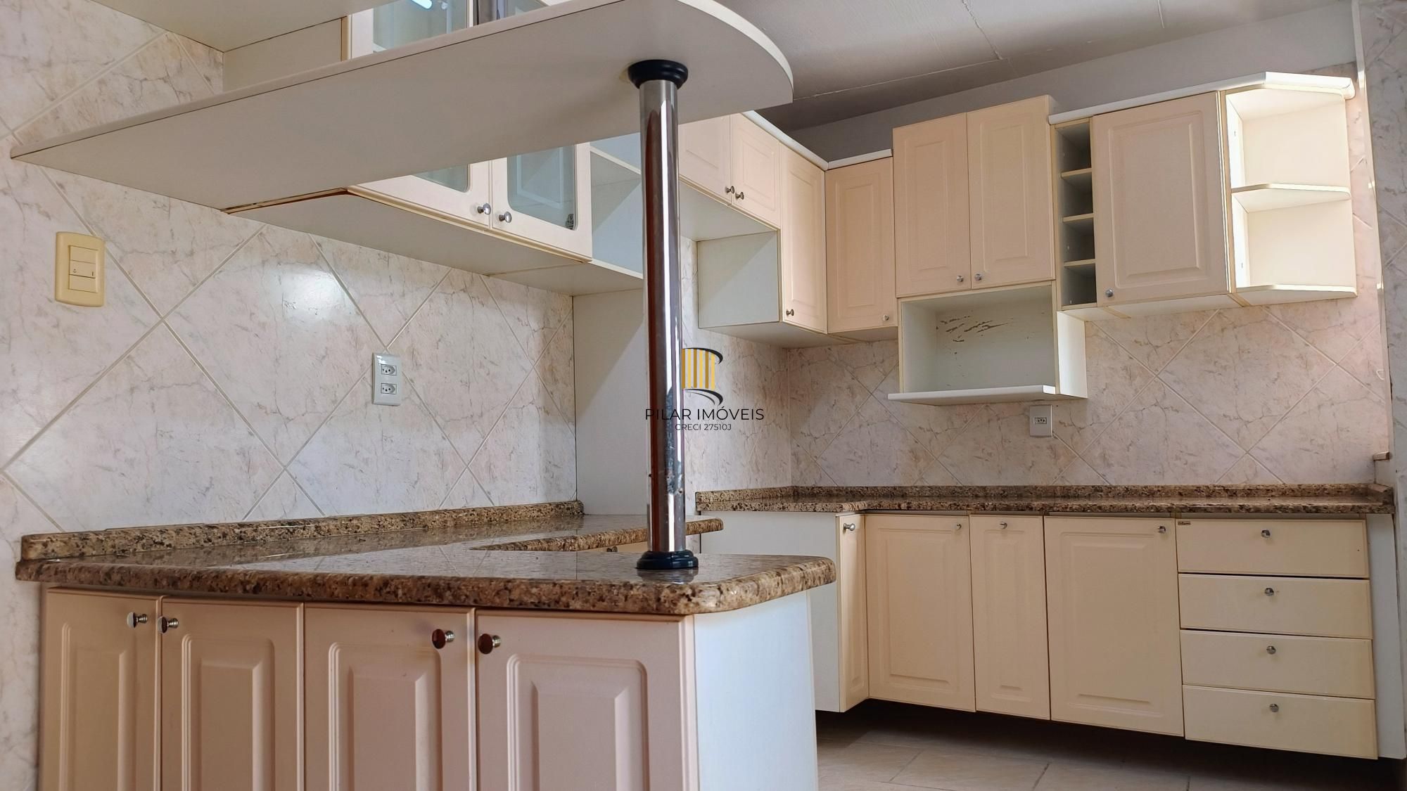 Casa 3 dormitórios 2 vagas