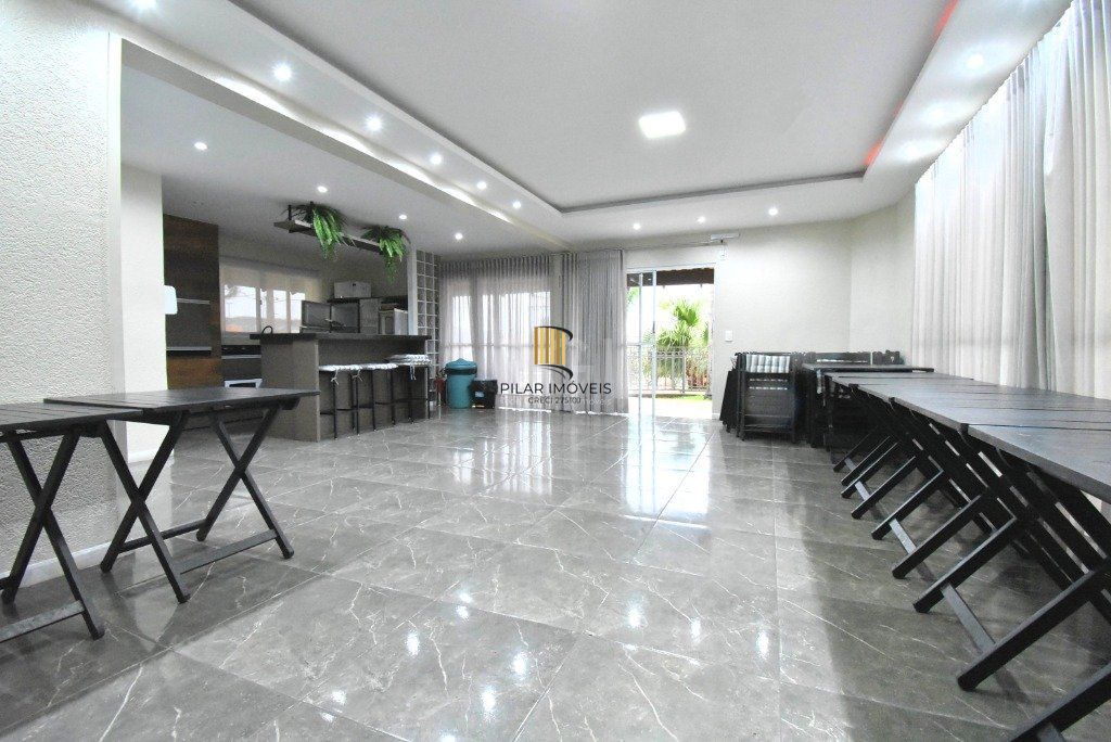 Casa Condominio para Venda - 70m², 2 dormitórios, sendo 1 suites, 2 vagas - Cavalhada