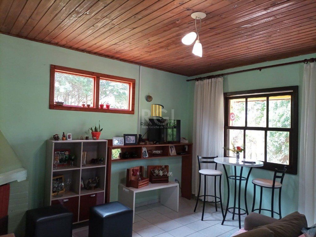 Sítio para Venda - 120m², 3 dormitórios, sendo 1 suites, Águas Claras