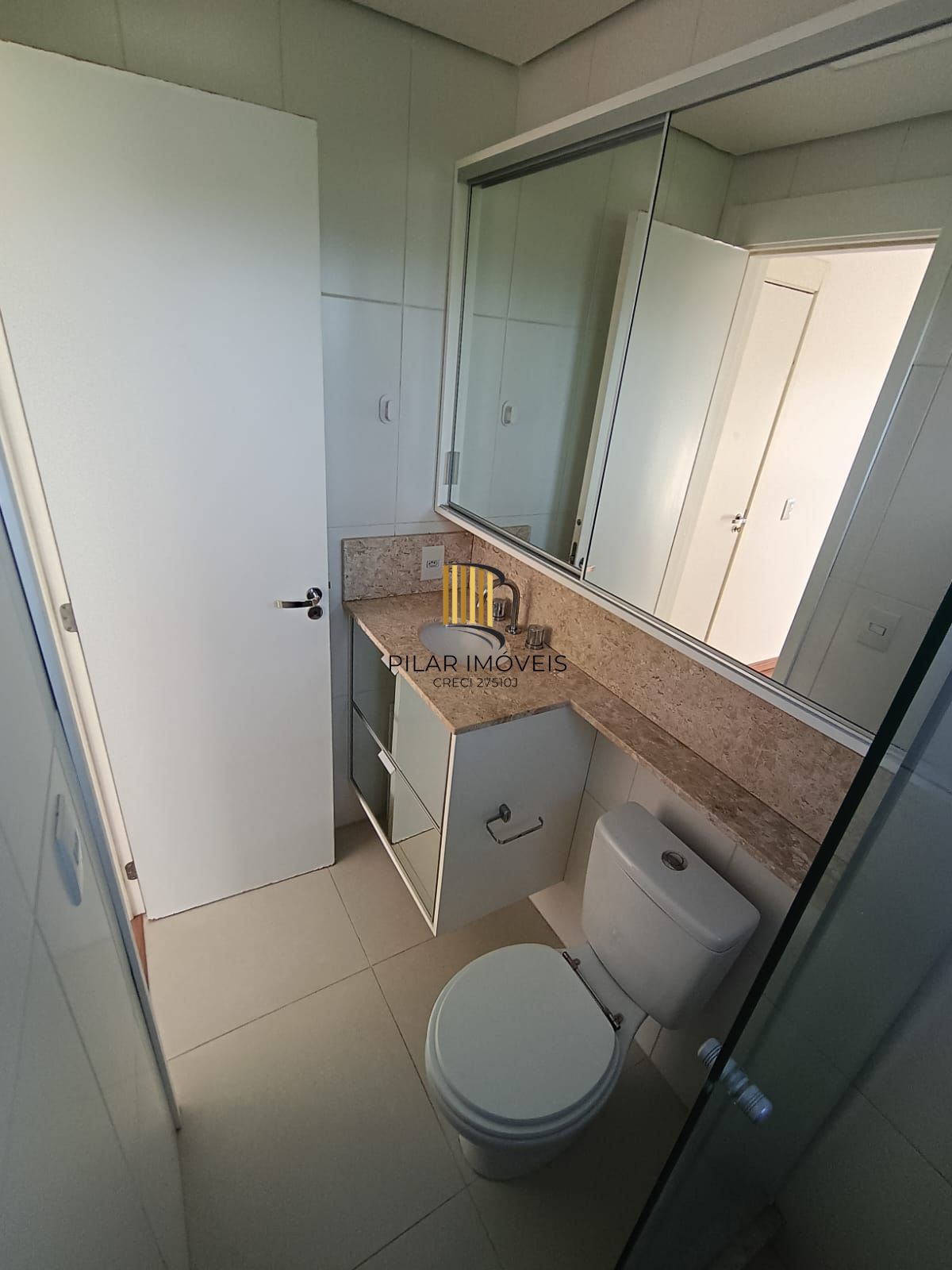 Apartamento 2 dormitórios 1 suíte e 1 vaga