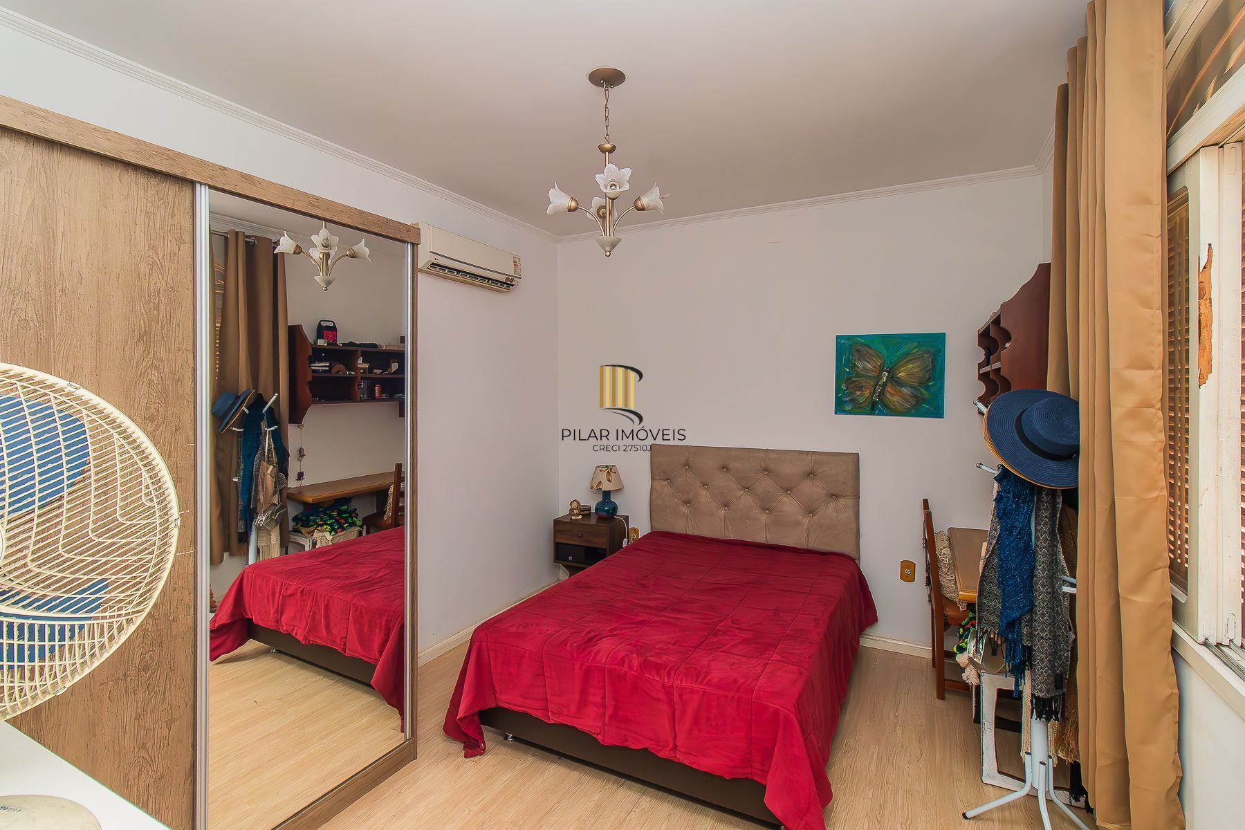 Casa com 5 dormitórios e muito mais