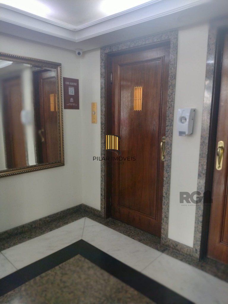 Apartamento 3 domritórios - 132,00 m²  -  1 vaga - MENINO DEUS