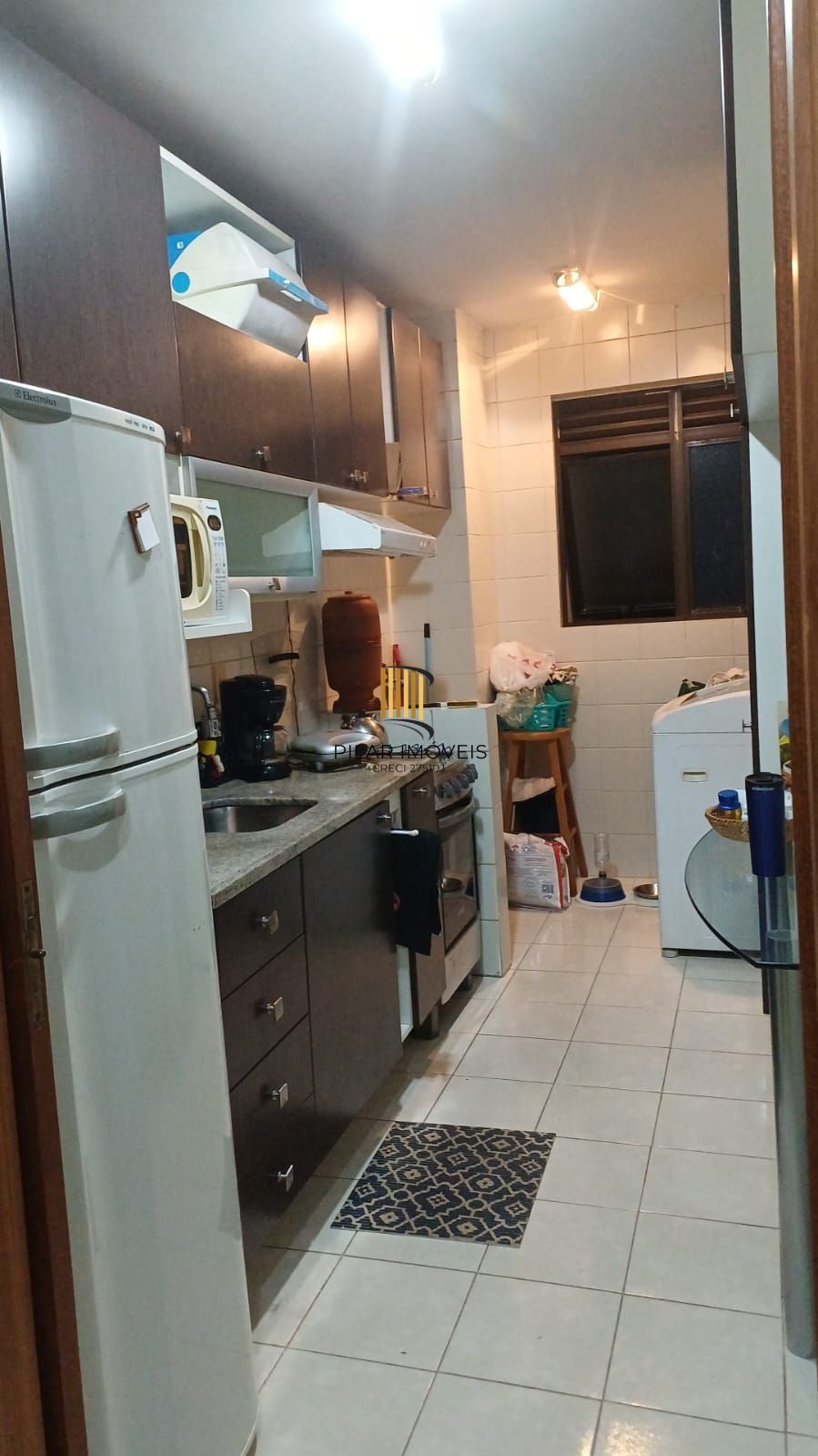 1Suíte, com vaga e churrasqueira