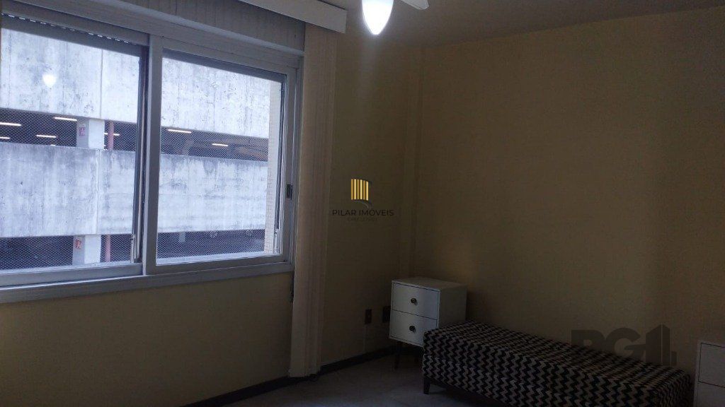 apartamento - 2 dormitórios - 75,69 m² - Menino Deus
