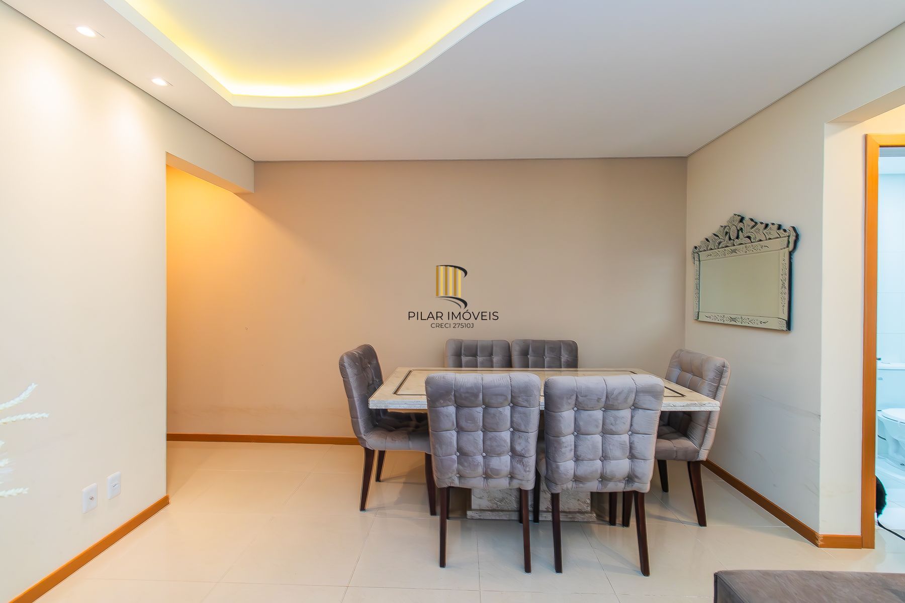 2D com suíte, vaga e churrasqueira