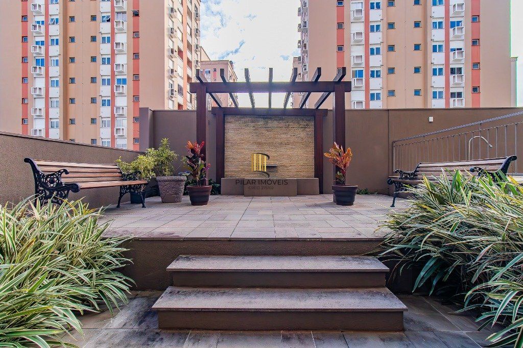 Apartamento em frente à PUCRS