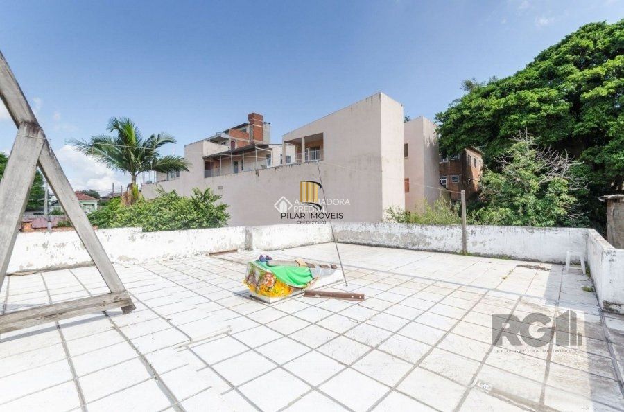 casa -  4 dorm - 3 vagas - 280 m² - Teresópolis