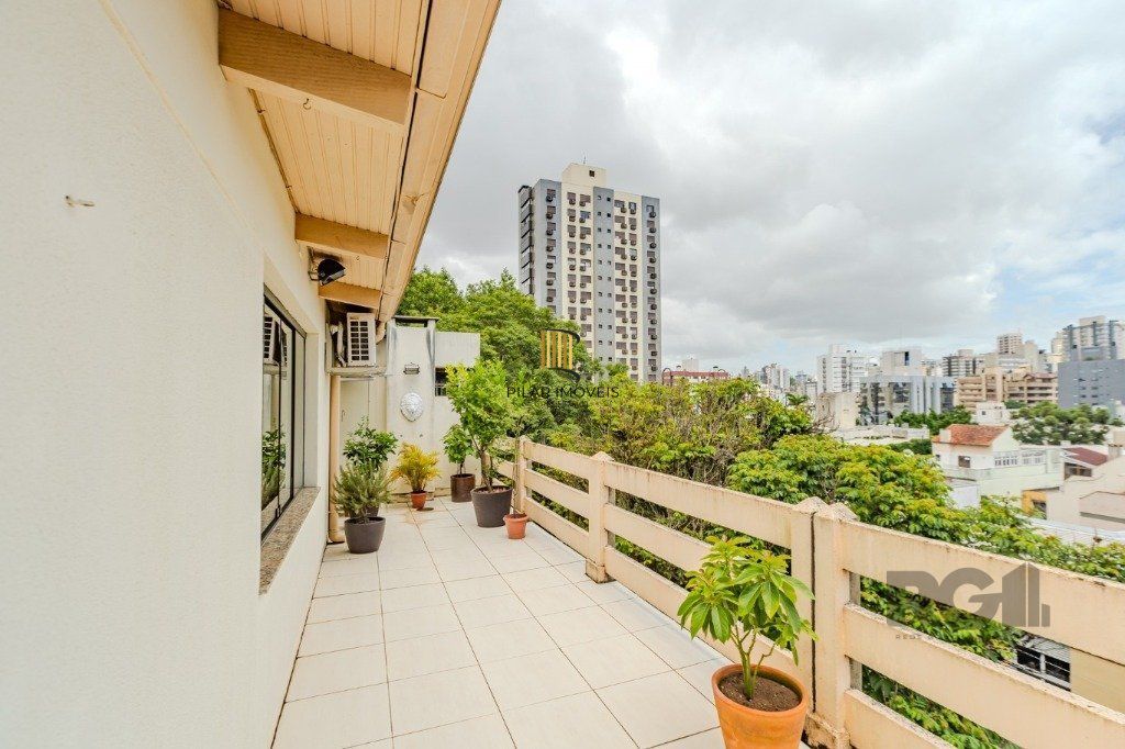 APARTAMENTO COBERTURA - 3 dorms, 2 vagas - 278.00 m² - PETROPOLIS