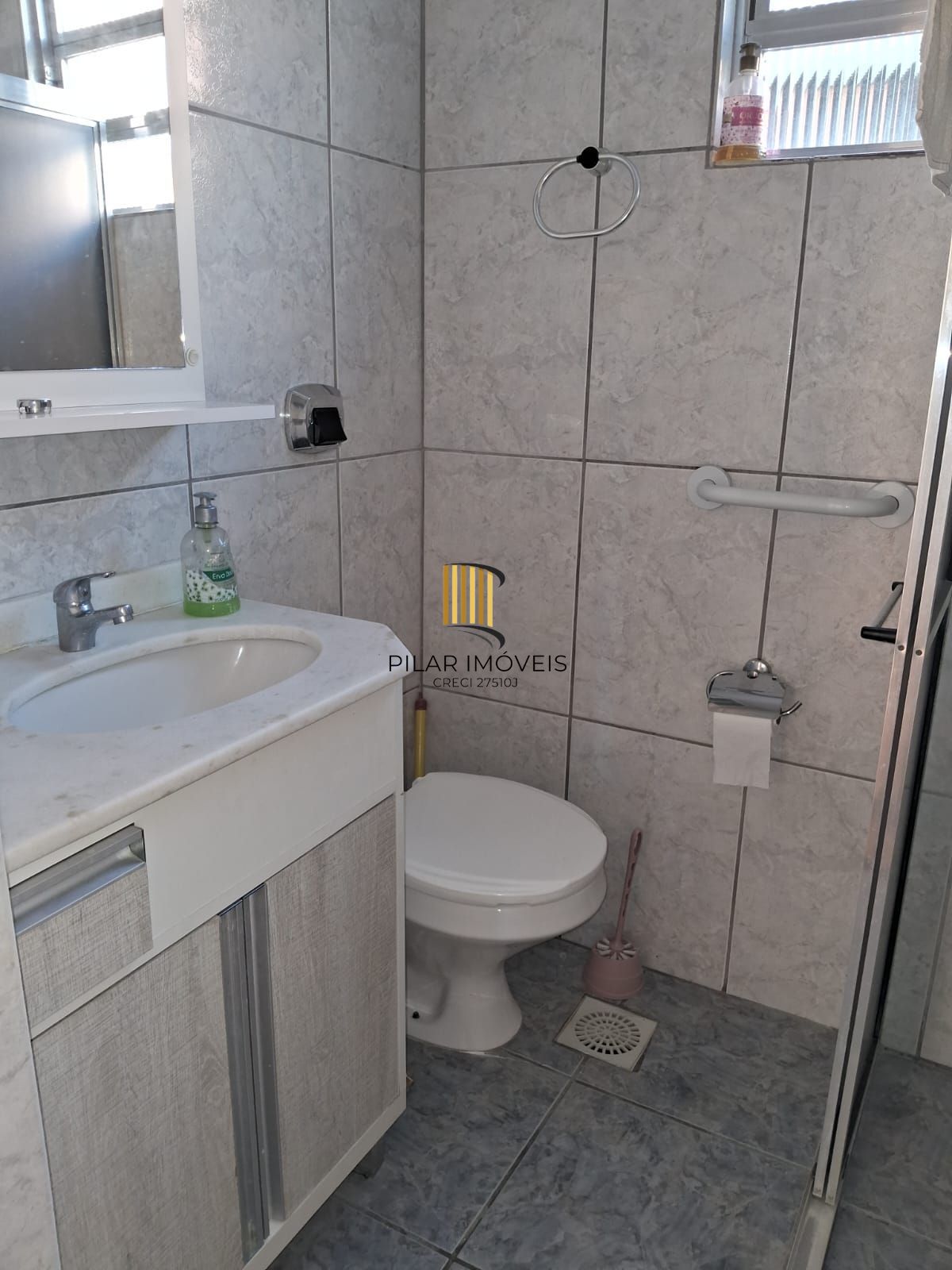 Apartamento 2 dormitórios no bairro Menino Deus