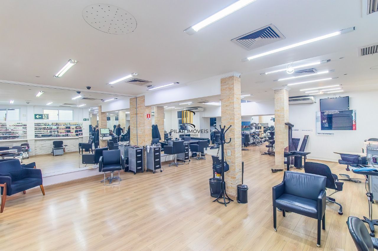 Sala Comercial 1 dormitório no bairro Menino Deus