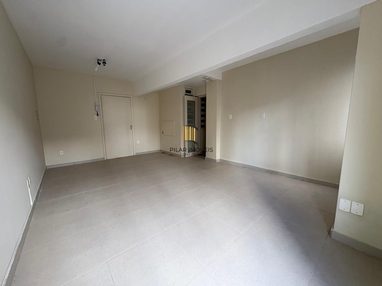 Sala comercial 26,73 no centro de Porto alegre