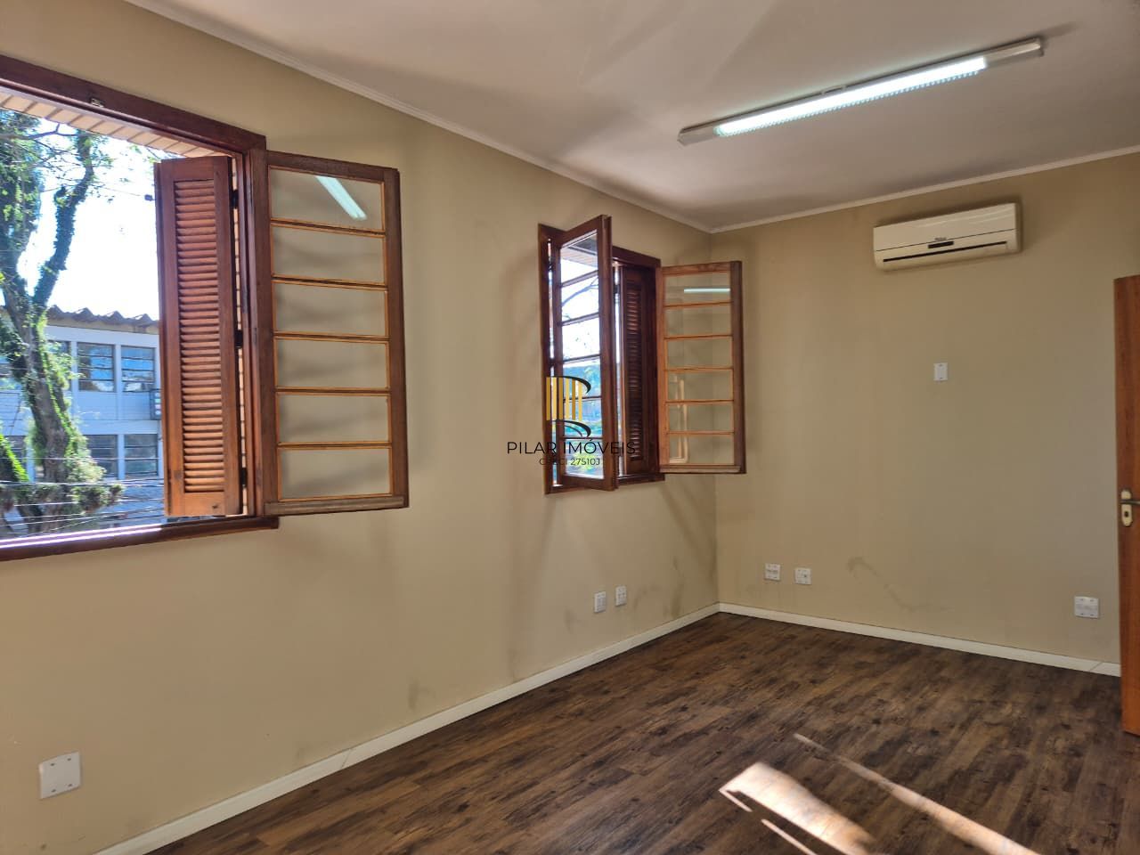 Casa comercial e ou residencial