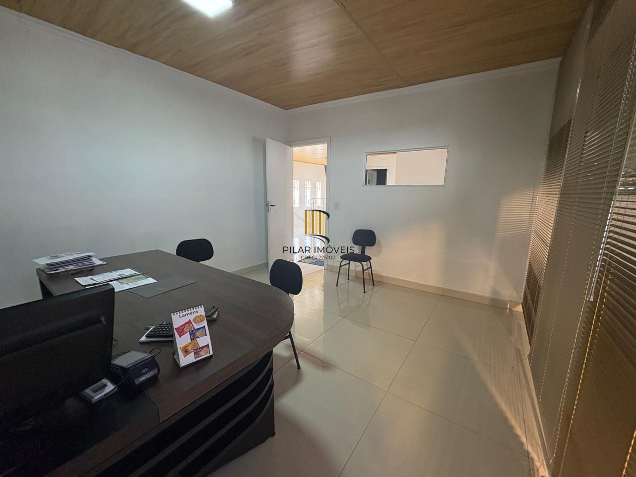 Loja comercial na Glória