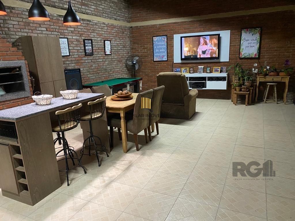 CASA EM CONDOMÍNIO - 3 dorms. - 3 vagas - 150 m² - VIAMÃO