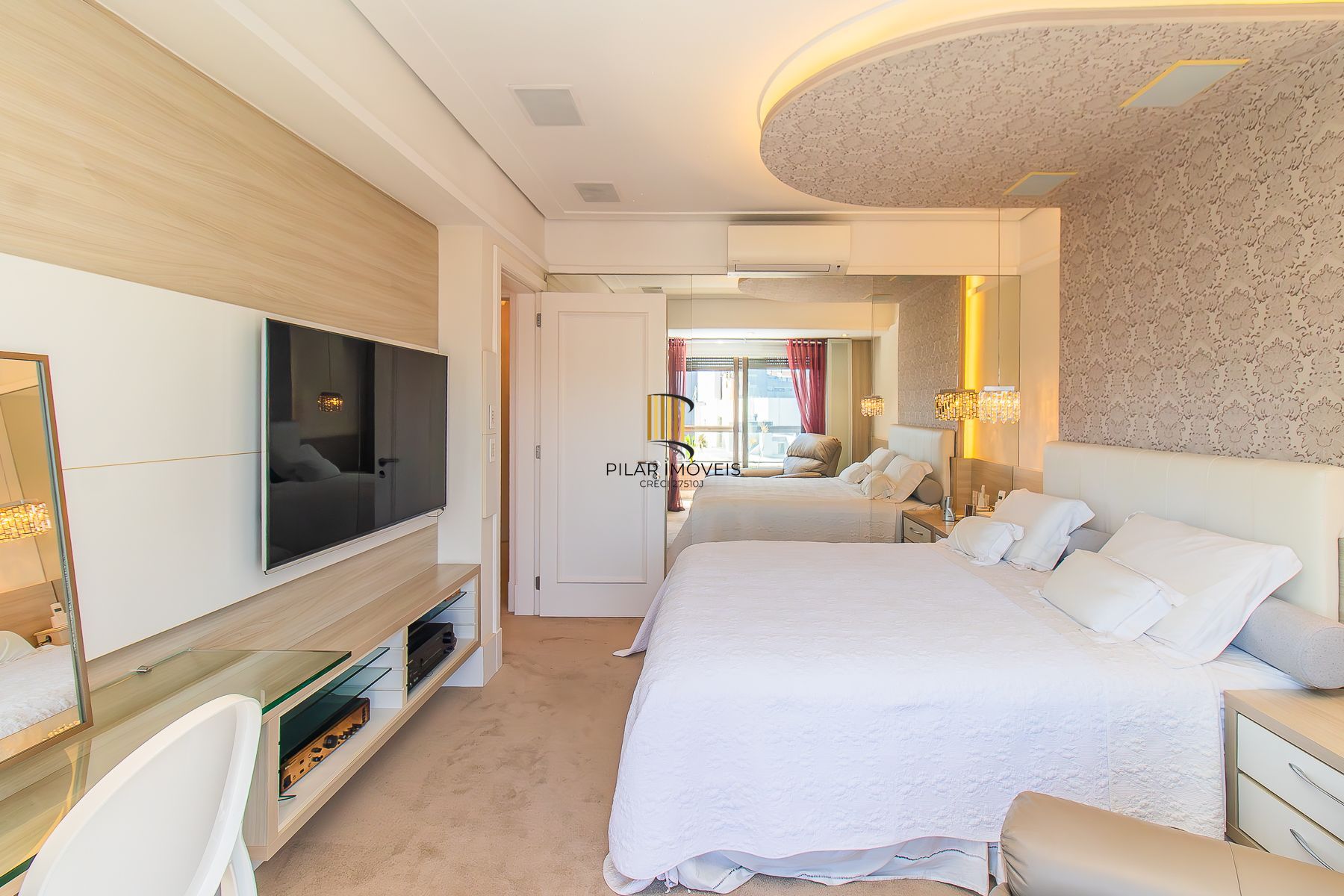 Apartamento cobertura - 4 dorms.  6 vagas - 500 m² -  Auxiliadora