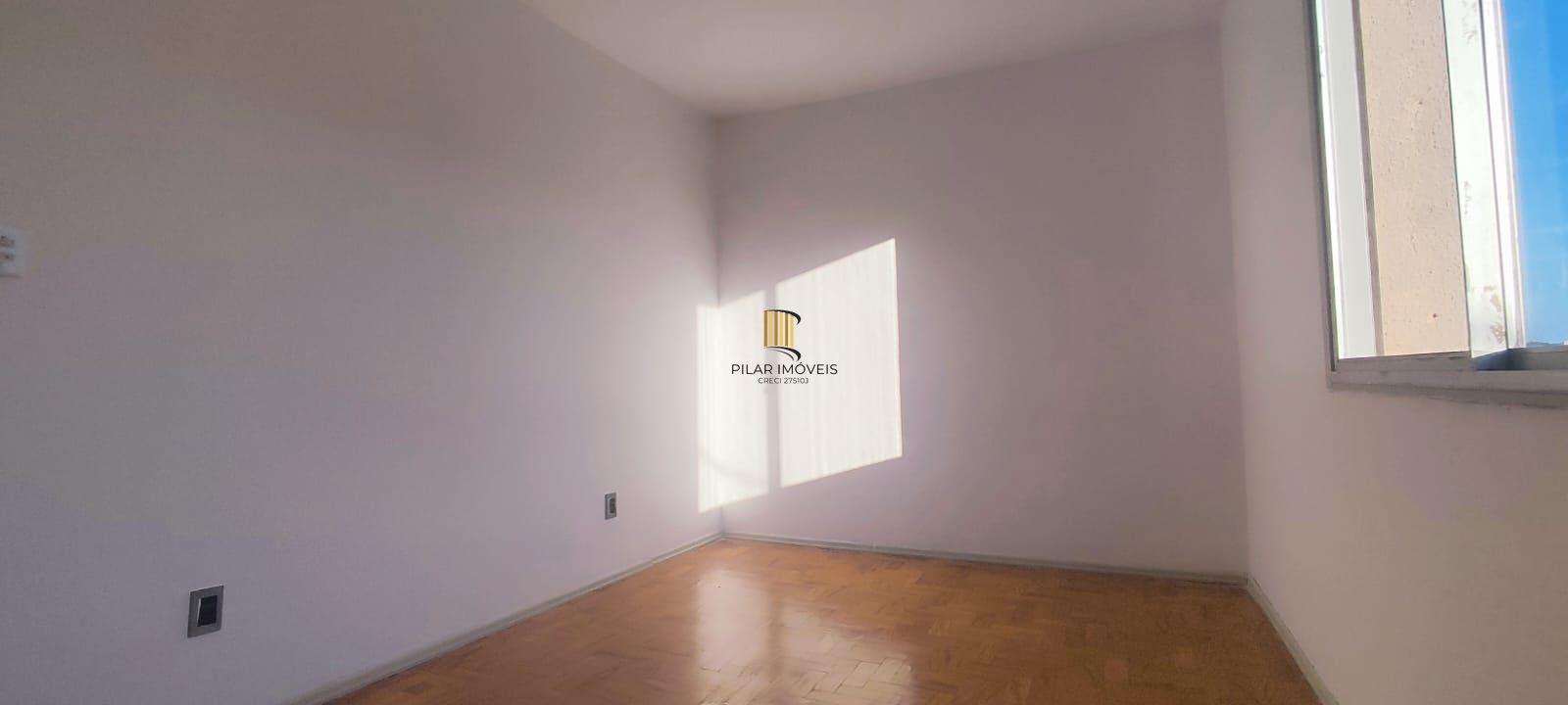 Apartamento 2 dormitórios no Cristal