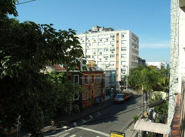 3 dormitórios com 98m²