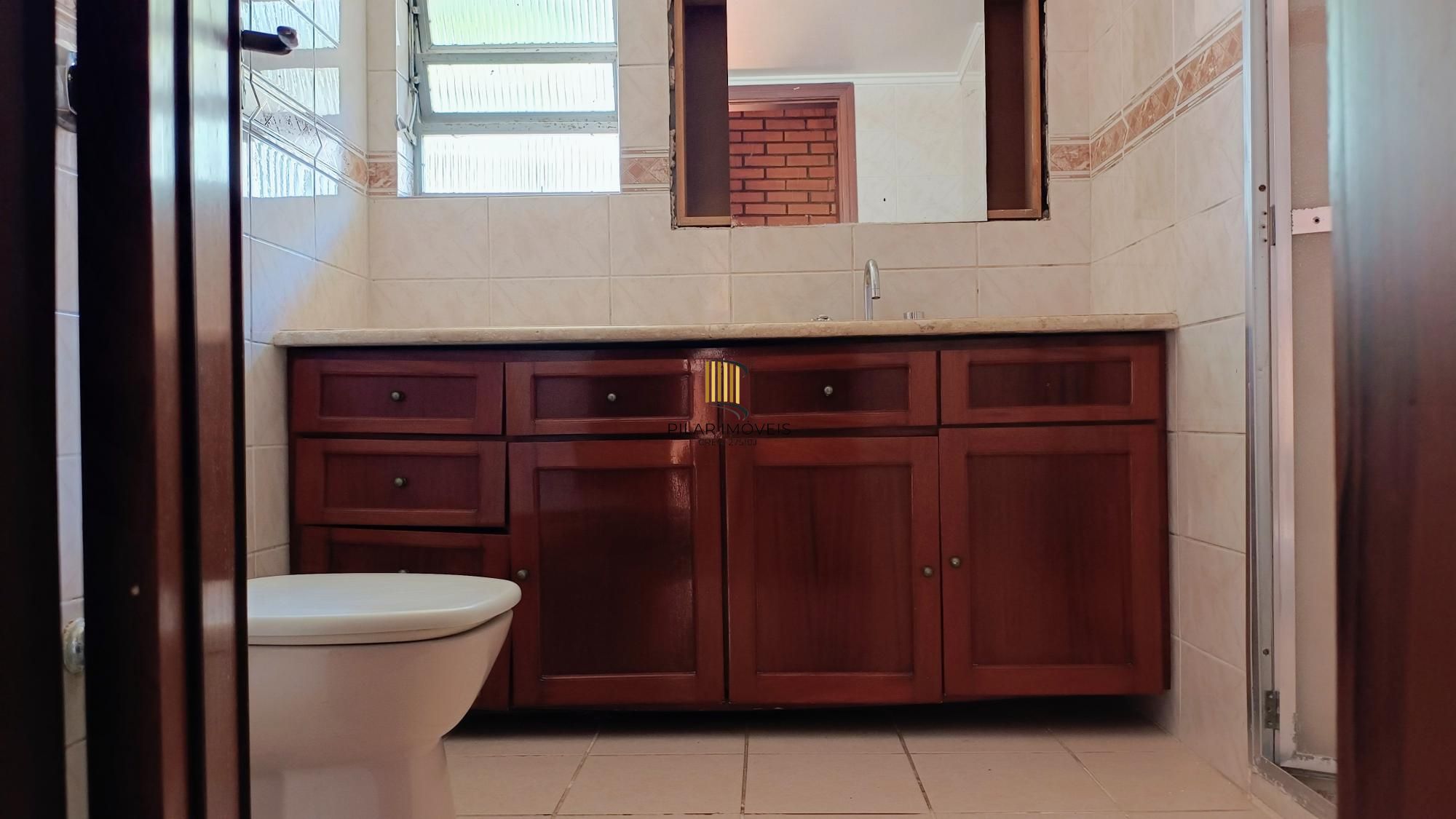 Casa 3 dormitórios 2 vagas